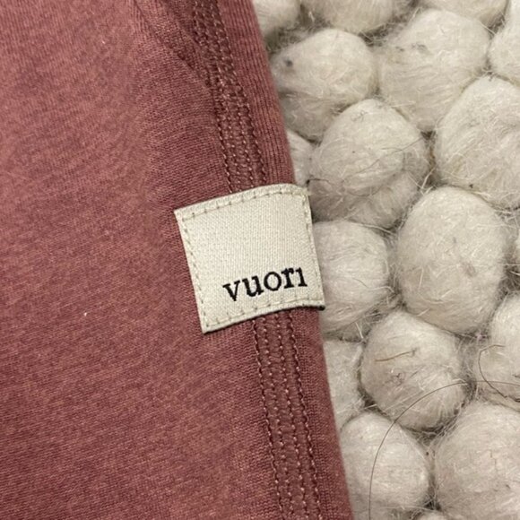 Vuori Joggers - Picture 2 of 8